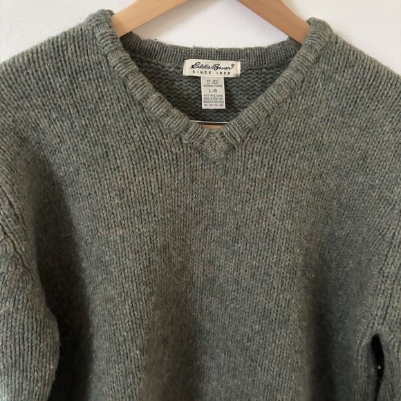 Vintage Eddie Bauer Womens Christmas Tree Sweater 100% Wool Size Large Green 90s - Picture 3 of 8